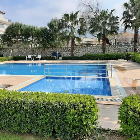 Genis Izmir